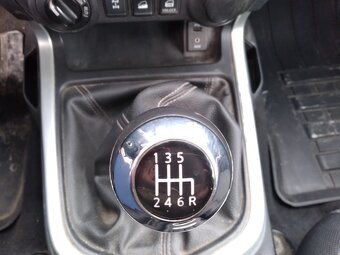 NISSAN NAVARA 2.3 dCi 120kW ČR,SERVISKA,MANUÁL,4X4 - 14