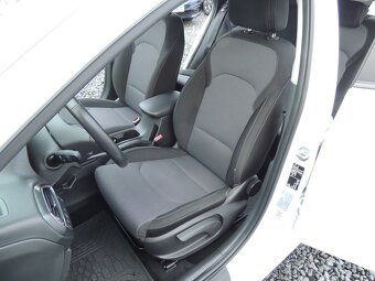 Hyundai i30 Combi,1.6CRDi,2021,97000km,ČR,1maj.-21%DPH - 14