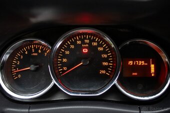 Dacia Duster 1.6 16V 4x4 Look Sport LPG, 1.majiteľ - 14