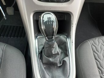 Opel Astra 1,7 CDTI,96KW,ČR,1MAJ,KOLA - 14