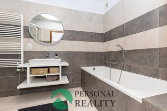 Prodej bytu 3+kk, 117,2 m2, ul. Pod Vinicí, ev.č. 02402 - 14