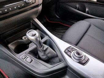 BMW Řada 1 2.0D, r.v. 3/2013, najeto 201.130 km - 14