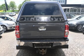 Toyota Hilux 3,0 D 4D DoubleCab Executive aut. 126kw - 14