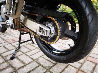 Suzuki DL1000 V-Strom K2 - 14
