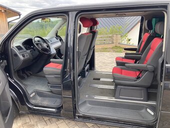 Volkswagen Multivan 2,5 TDi 128kW 7 Míst - 14