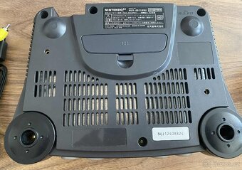 Nintendo 64 + 32gb - 14