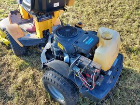 Prodám zahradní traktor Stiga Park Royal (r. v. 2000) po kom - 14