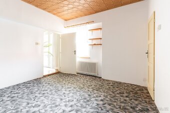 Prostorný byt 3+1 s terasou a parkováním / TOP cena za 1 m² - 14