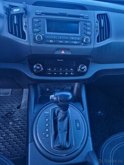 Kia Sportage 2.0nafta 4×4 AWD automat - 14