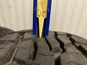 Mitsubishi Outlander 215/70/16 Nokian Outpost AT - 14