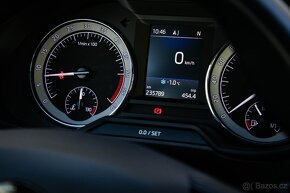 Octavia Combi 2.0 TDI 184k Scout DSG 4x4 - 14