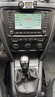 Škoda Octavia 2 combi 2.0 TDI - 14