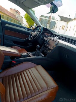 VW Passat B8 Combi 1.4Tsi 110kw výbava Individual - 14