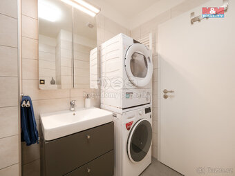 Prodej bytu 2+1, 56 m², Praha, ul. V závětří - 14