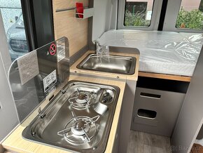 Obytný vůz LMC Innovan 590 170PS Automatic Novy - 14