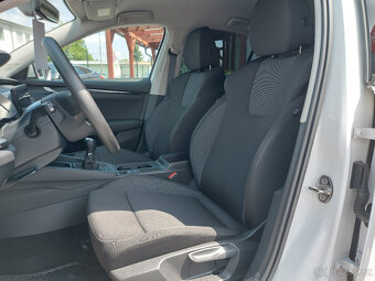 Škoda Octavia 2.0 TDI ČR S.KNIHA FULL LED - 14