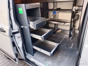 Ford Transit Custom 2.0 TDCi 77kW 3-místa Dílna Webasto - 14