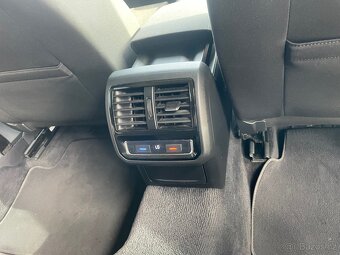 Volkswagen Passat b8 2019 rok - 14