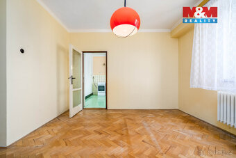 Prodej bytu 3+1, 91 m², Hradec Králové, ul. Škroupova - 14