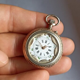 Starožitné celostříbrné pěkně kapesní dámské hodin - 14
