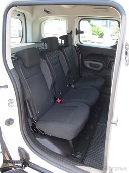 Peugeot Rifter 1.5 BlueHDi 5 míst ČR 1.maj - 14