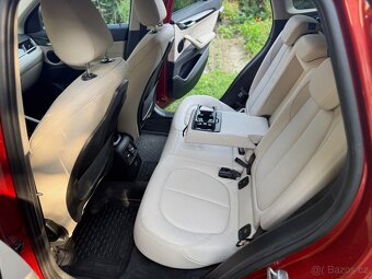 BMW X1, xDrive 20i, 131 kW, automat, 46 000 km, 1. majitel - 14