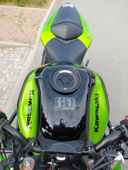 Kawasaki Z750R - 14