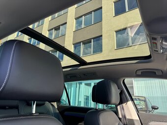 VW Passat B8 GTE 1.4 TSI 150kW DSG Tažné Panorama Matrix ACC - 14