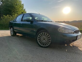 Ford Mondeo - 14