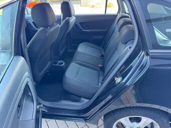 Škoda Fabia II 1.2 TSI / 63kW / 2011 / DIGI KLIMA / SENZORY - 14