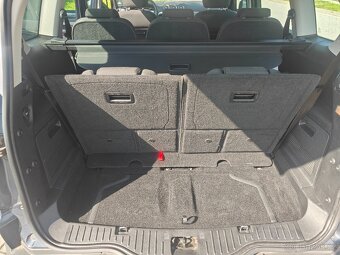 Ford S-MAX 2.0 TDCi 7 místne - 14