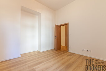 Prodej bytu 3+KK, 105 m² – Pernerova, Karlín - 14