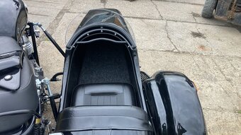 Royal Enfield Interceptor - 14