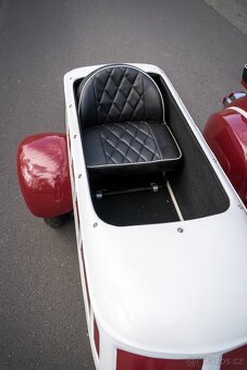 Veterán Piaggio Vespa Scooter VW sajdkára (1977) - 14