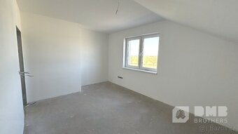 Rodinný dům 5kk, u Pardubic - 14