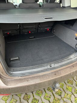 VW Touran 2.0Tdi 103KW, rok 2015 - 14