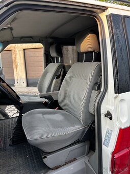 Volkswagen Multivan T4 2,5TD 75 kW - 14