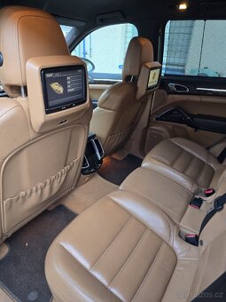 PORSCHE CAYENNE S 3,0 TFSI HYBRID R.V.11/2011 - 14