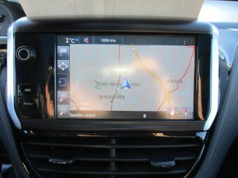 Peugeot 2008 e-HDI FAP 115 k PANORAMA LED GPS 2014 - 14
