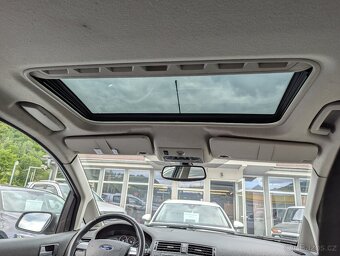 Ford C-MAX 2.0TDCi 100kW BIXENONY, ŠÍBR - 14