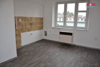 Prodej bytu 1+1, 40 m², Náchod, ul. Nerudova - 14