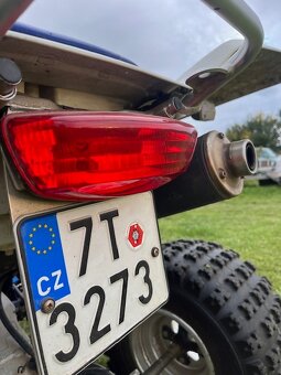 Suzuki LTZ 400, bílé SPZ, výborný stav - 14