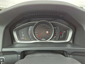 Volvo V60 D3 110kw 2017 automatická převodovka - 14