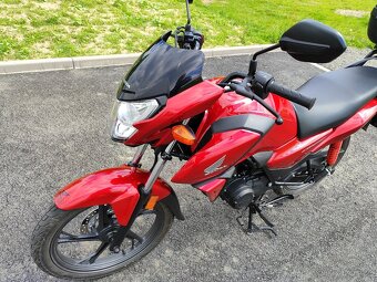 Honda CB 125F - 14