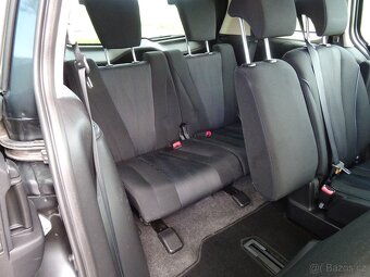 Mazda 5 1,6 MZR-CD 7 míst, nyní po servisu, velice pěkná - 14