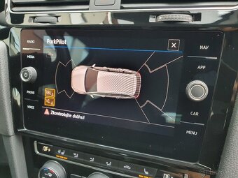 VW Golf 7 Variant Highline 2.0TDI 110kW DSG Webasto Matrix - 14