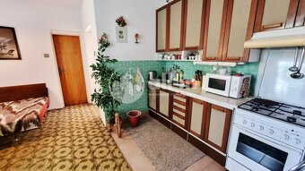 Prodej RD s pozemkem 1145 m2, Kojátky - 14