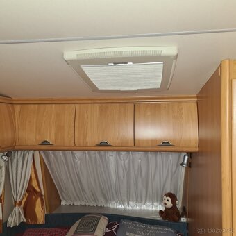 Karavan hobby 560 - 14