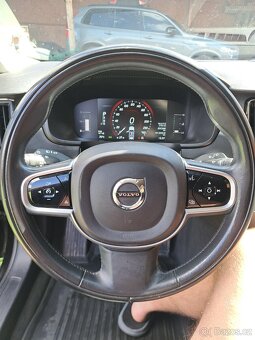 Volvo V90 D4 AWD - 14