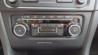 VW Golf Variant 1.4TSI 90kW Comfortline Nehav-Nelak - 14